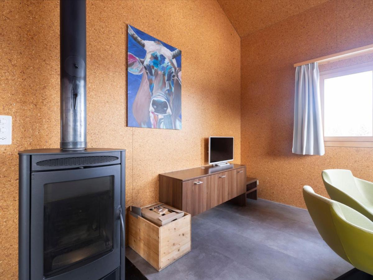 Holiday Home Komfort Aclas Maiensaess Resort-1 By Interhome Urmein Exterior photo